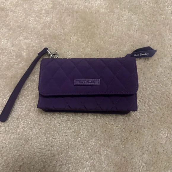 Vera Bradley Deep Purple Quilted Wristlet - Picture 1 of 5